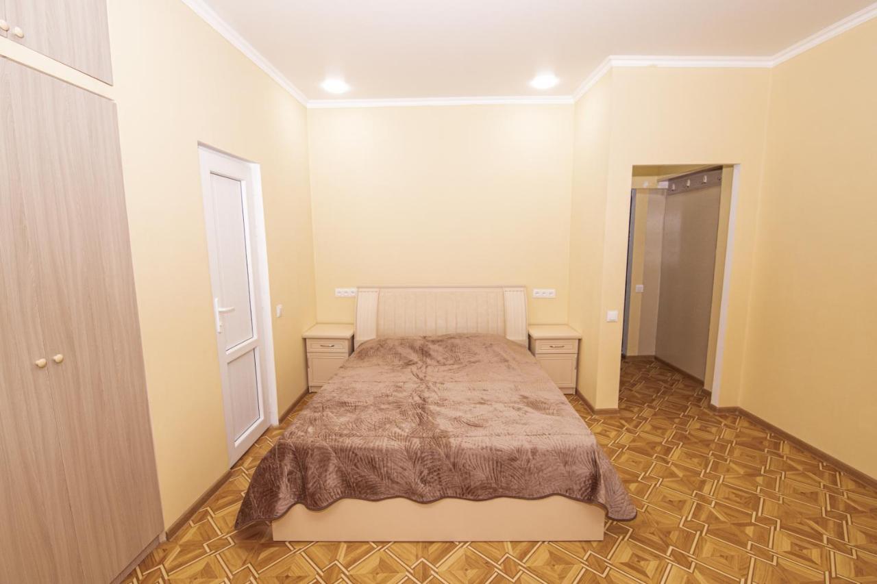 Орел Erevan Exterior foto